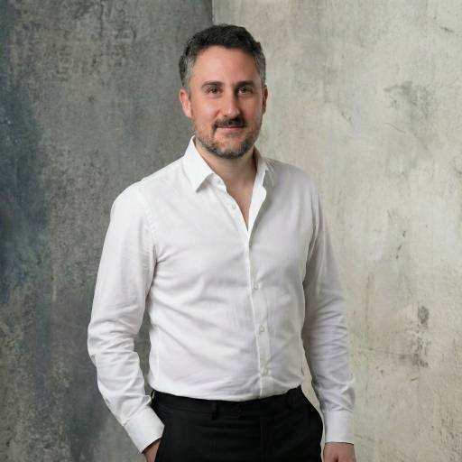 Consultoría empresarial y mentoría de líderes